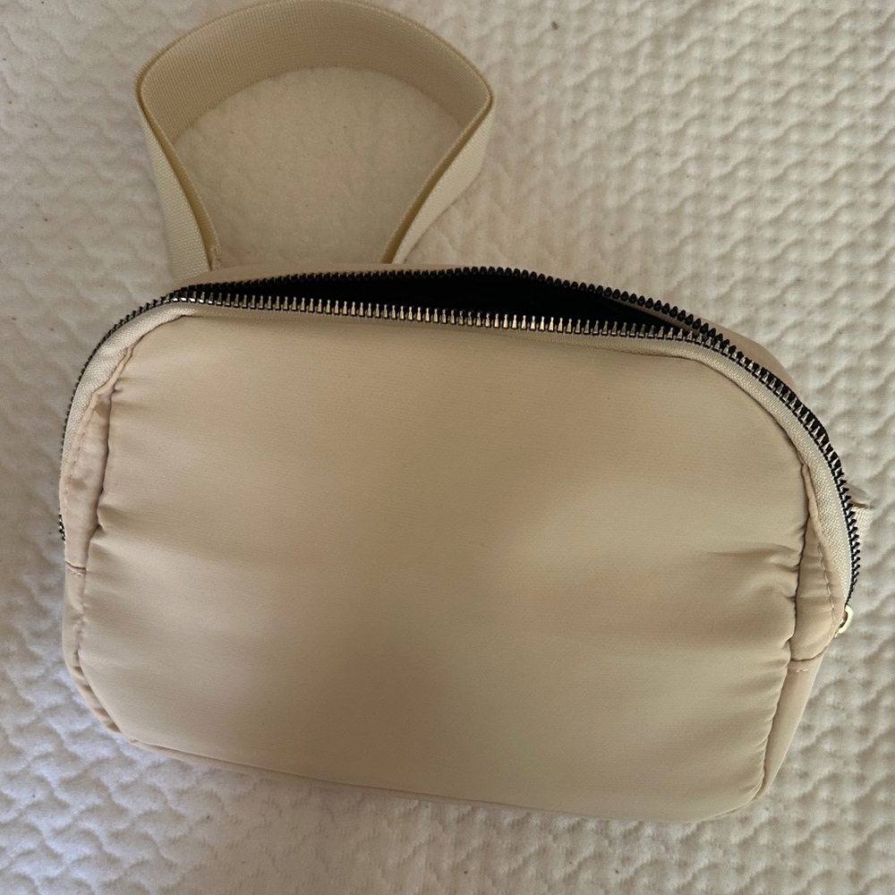 Elegant Cream Women's Bag